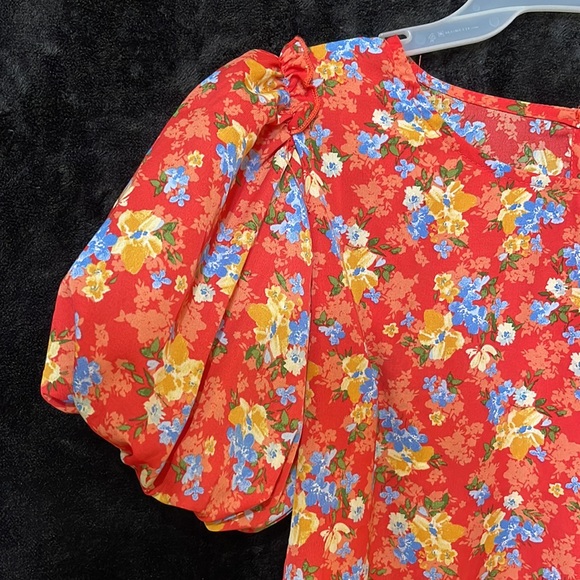 🌺 Trendmates top - Picture 2 of 4